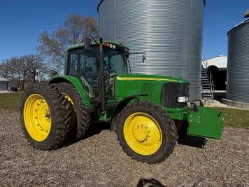 Main image John Deere 7320
